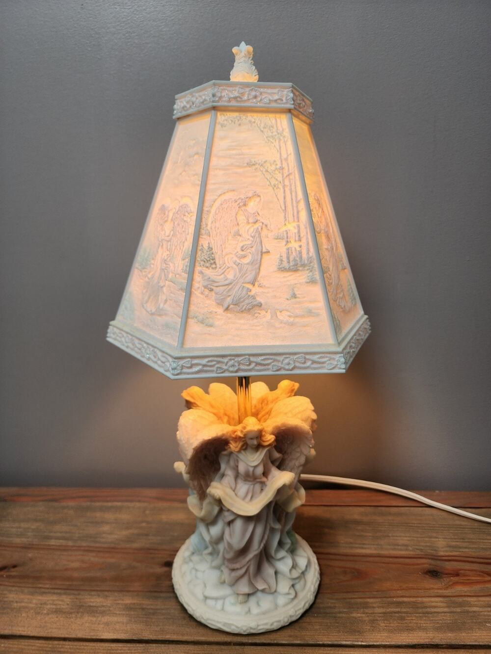 Vintage Mid-Century 3-Angel Ceramic Lamp White Resin Etched Lithopane Shade